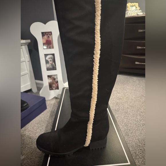 Karl Lagerfeld Black and Cream Over the Knee Boots - Picture 3 of 10